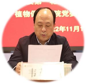 1e63a40629394c638beb59e4bad2e2dc.jpg 副董事长韦革宏同志讲话300.jpg
